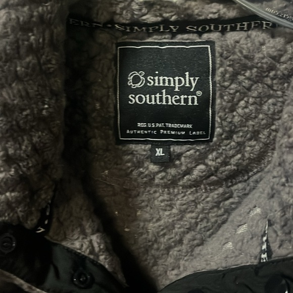 Simply Southern Dark Gray Textured Pullover - Picture 3 of 4